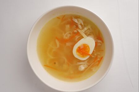 Куриный супчик с лапшой