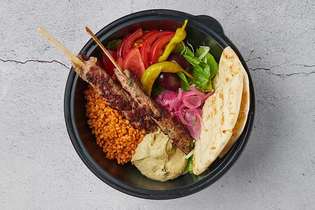 Боул мезе с кебабом