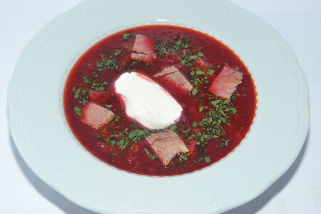 Борщ с говяжьей грудинкой