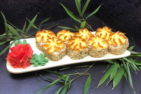 Ролл №131 Запеченный лосось