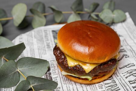 Бриошь с мраморной говядиной