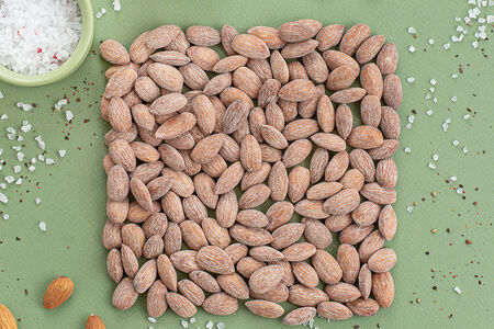 Миндаль копченый