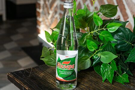 Инзера газированная вода