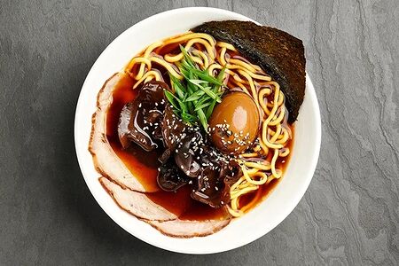 Рамен Томаго