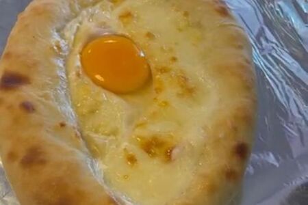 Хачапури по-аджарски