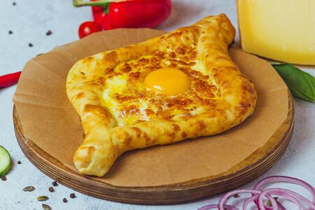 Хачапури по-аджарски