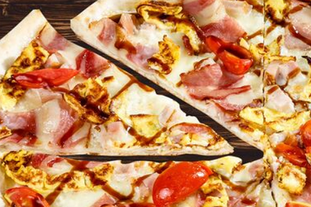 Пицца с омлетом