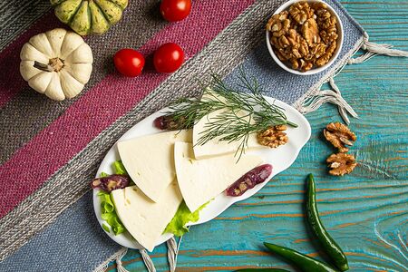 Сыр Сулугуни