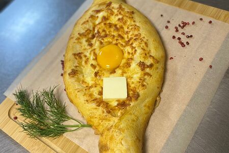 Хачапури по-аджарски
