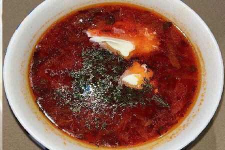 Борщ красный с говядиной