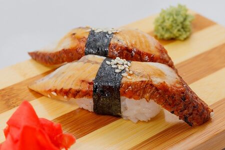 Копченый угорь Унаги