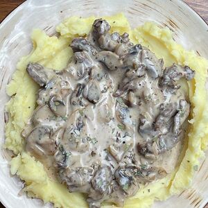 Բեֆստրոգանով սպիտակ