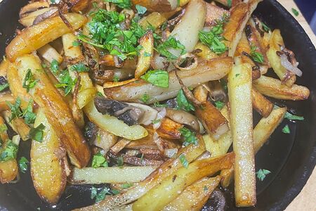 Жареха с грибами