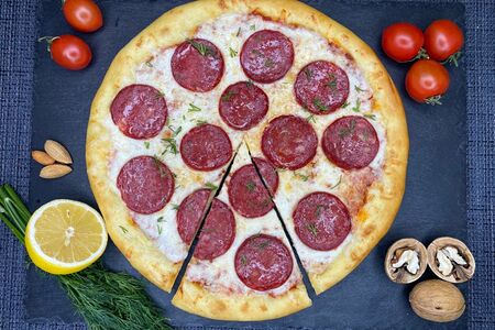 Пицца Пепперони