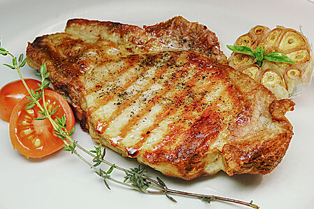 Свиная корейка на гриле