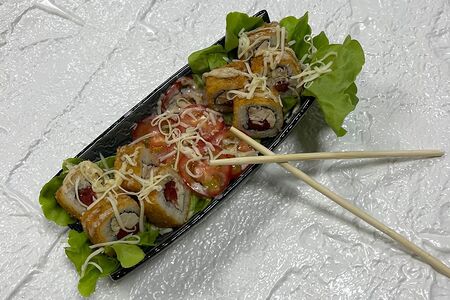 Горячий ролл Цезарь с сыром