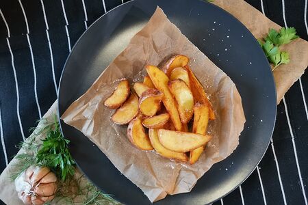 Картофельные дольки