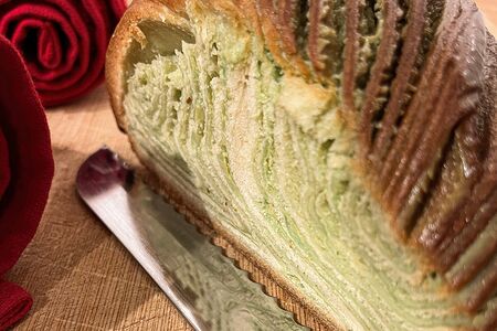 Коса фисташковая