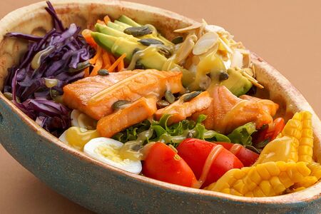 С атлантическим лососем