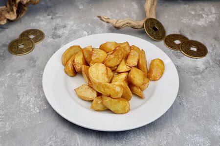 Яблоко в карамели