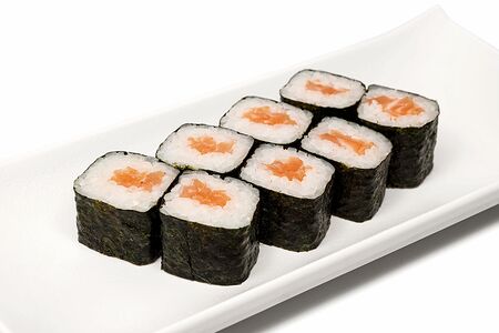 Роллы с лососем