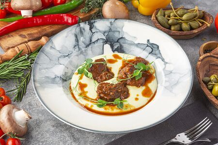 Телячьи щечки