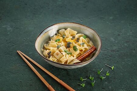 Фетучини с грушей и горгонзолой