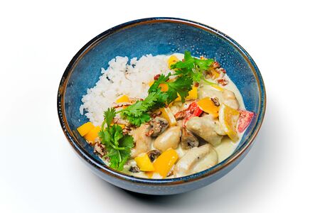 Рис с курицей и зелёным карри