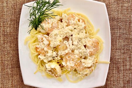 Спагетти с креветками