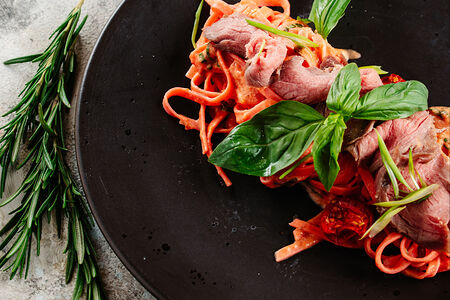 Тальятелле с ростбифом