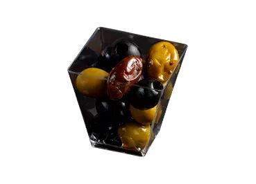 Ассорти оливок и маслин