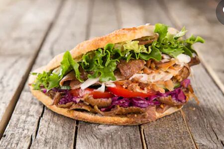 Шаурма в лепешке