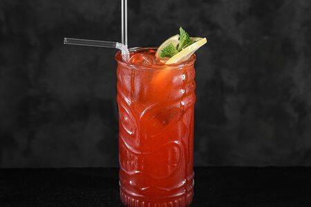 Лимонад Клубничный пунш