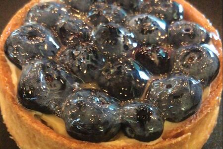 Тарталетка со свежими ягодами