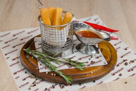 Сырные палочки