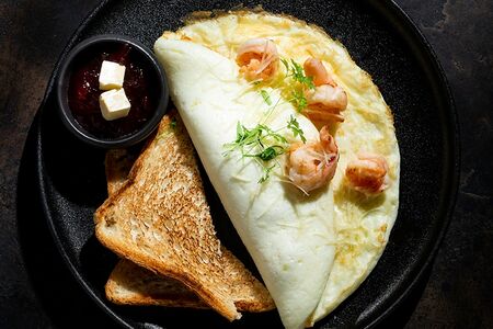 Белковый омлет из пяти яиц