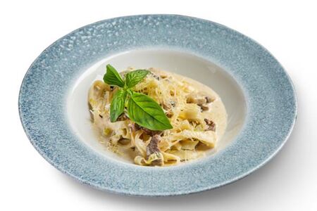 Паста с говядиной и грибами