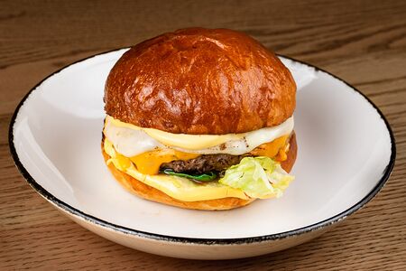 Трипл чизбургер