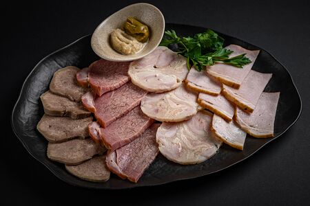 Ассорти мясное