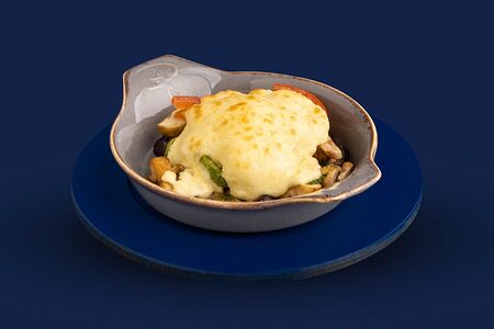 Запеченные овощи с томленой свининой