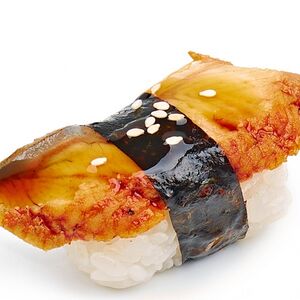 Суши с угрем