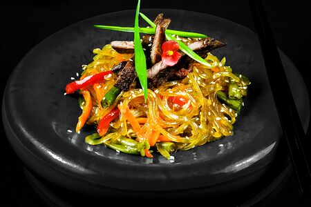 Лапша Харусаме с говядиной