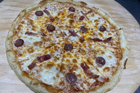 Мясная пицца