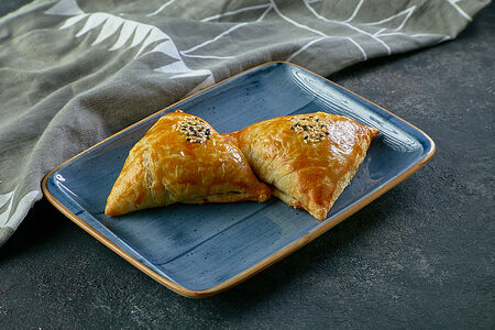 Самса с бараниной