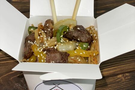 Вок с говядиной