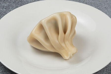 Хинкали вареные с картофелем сыром, и зеленью