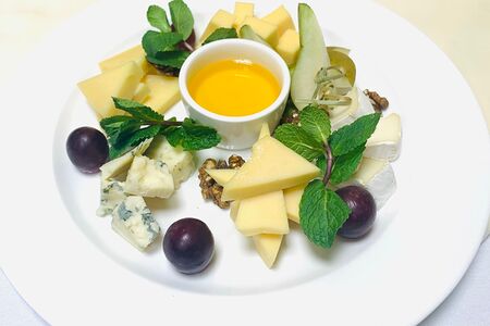 Сырное плато