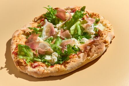 С пармской ветчиной