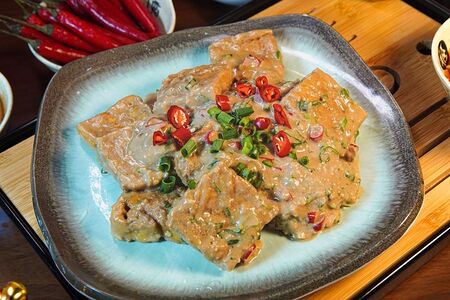 Специфический ароматный тофу