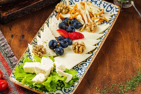 Ассорти сыров Восток